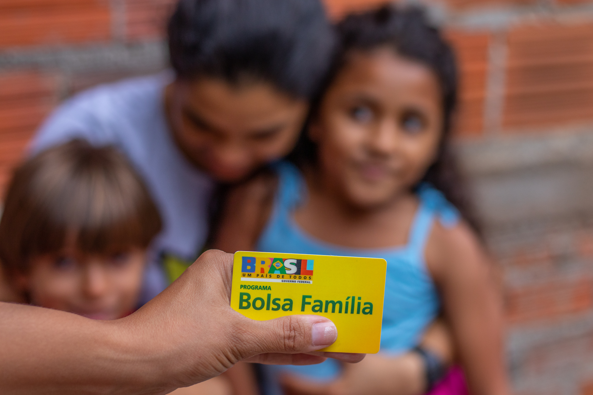Reforma tributária vai devolver dinheiro para quem é do Bolsa Família, veja como participar