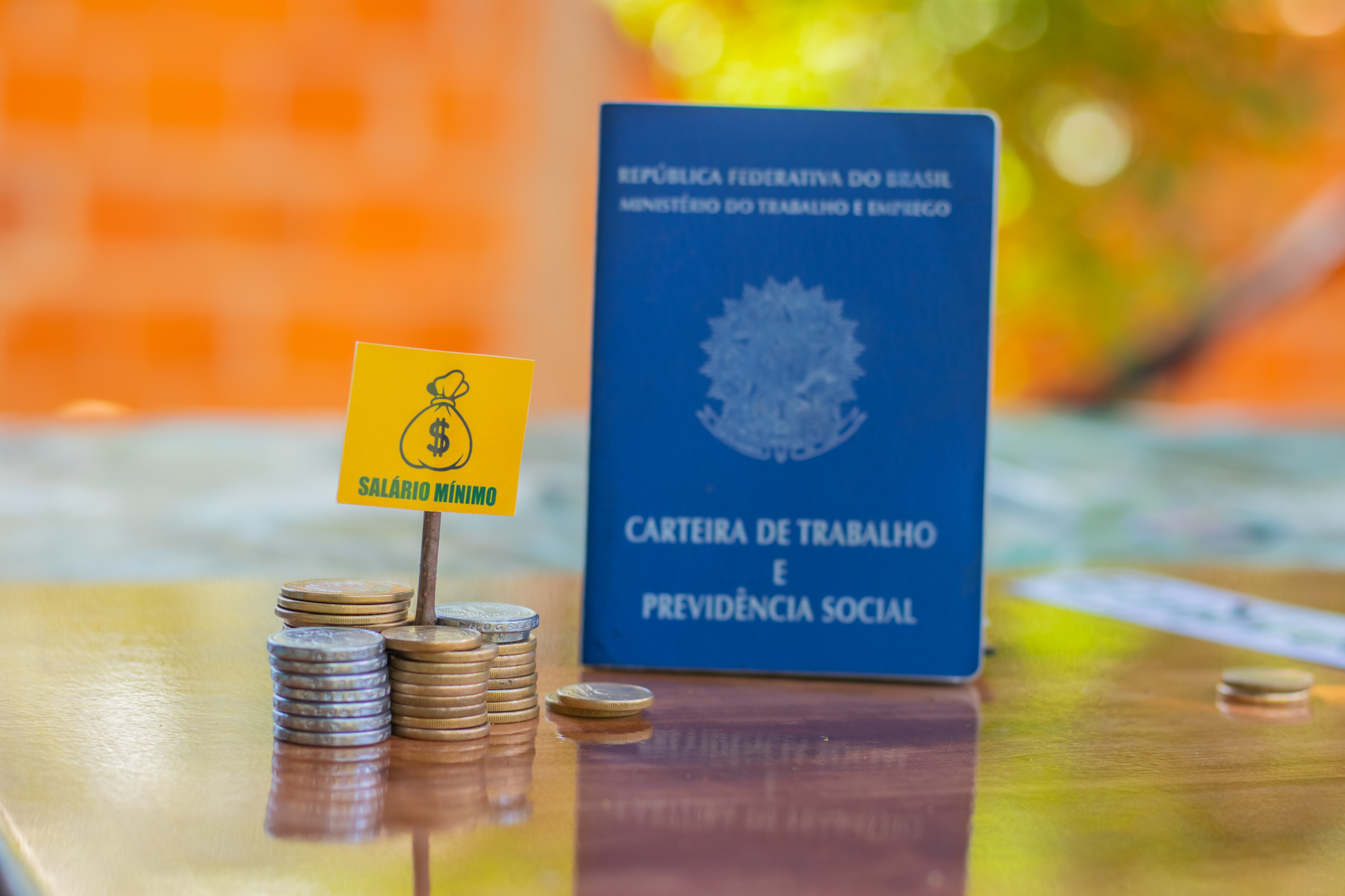 Vitória! Governo libera pagamento EXTRA de R$ 1.412,00 para este grupo de trabalhadores, veja como garantir