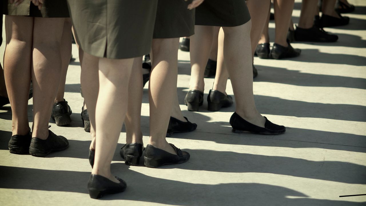 Agora são elas! Mulheres vão entrar no exército em 2025 e seguir carreira, veja quanto poderão ganhar
