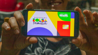 Brasileiros em FESTA! Flexibilização de regras no Bolsa Família DESTRAVA benefício para novo grupo