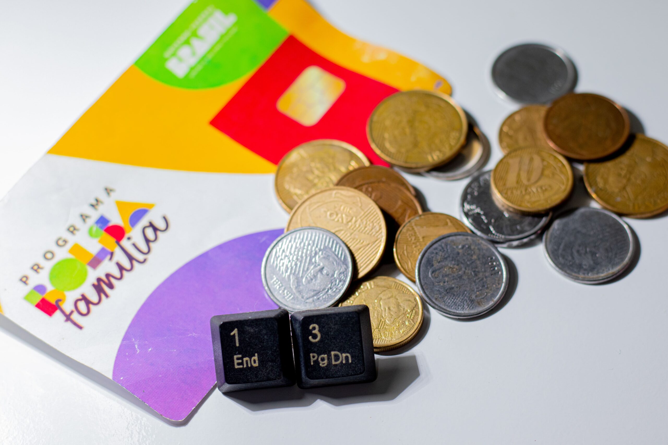 É REAL! Governo acaba de confirmar 13º do Bolsa Família e divulga datas do BÔNUS