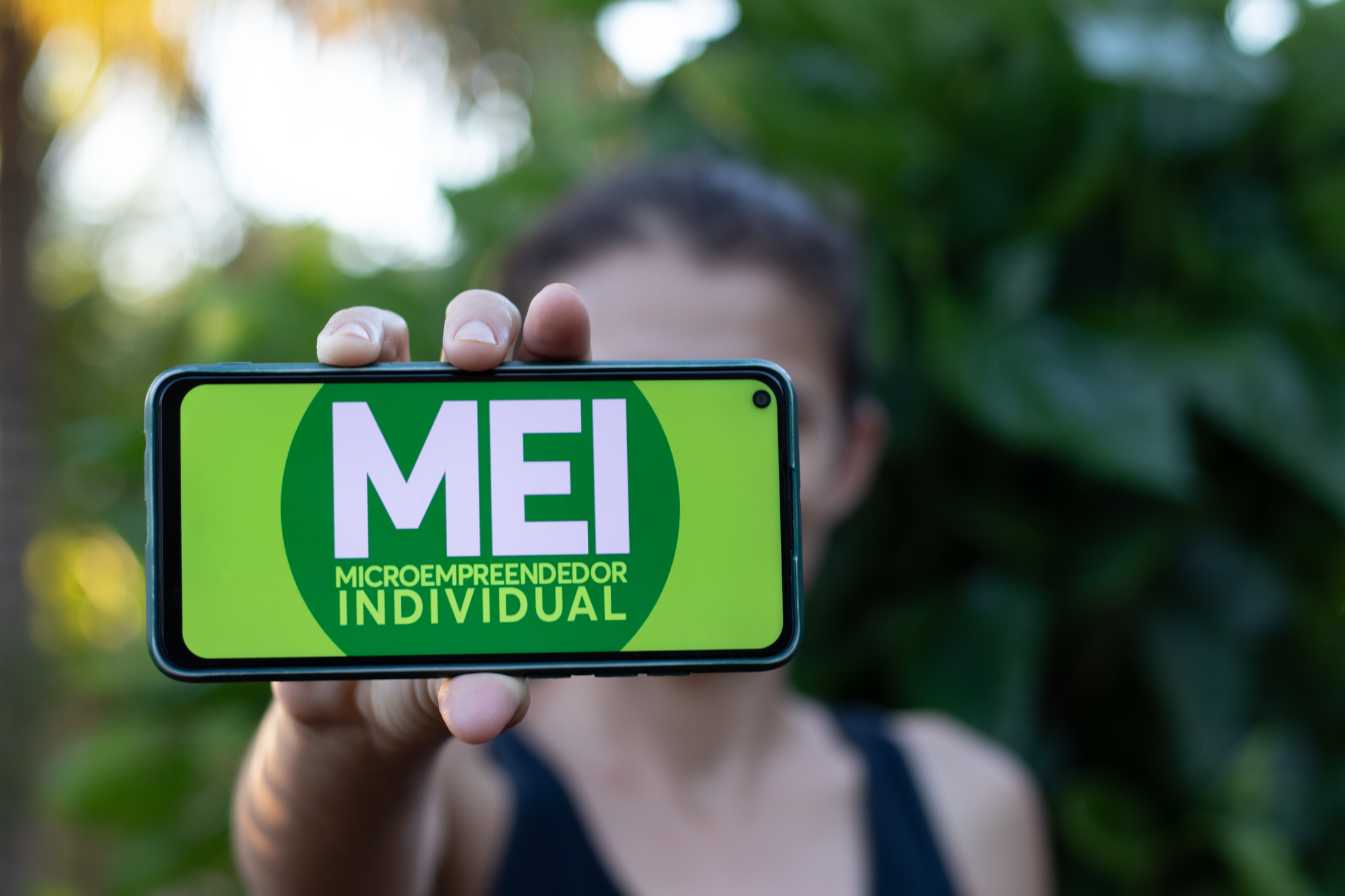 Governo bate o MARTELO e decide apoiar MEIs com mais um AUXÍLIO exclusivo; confira