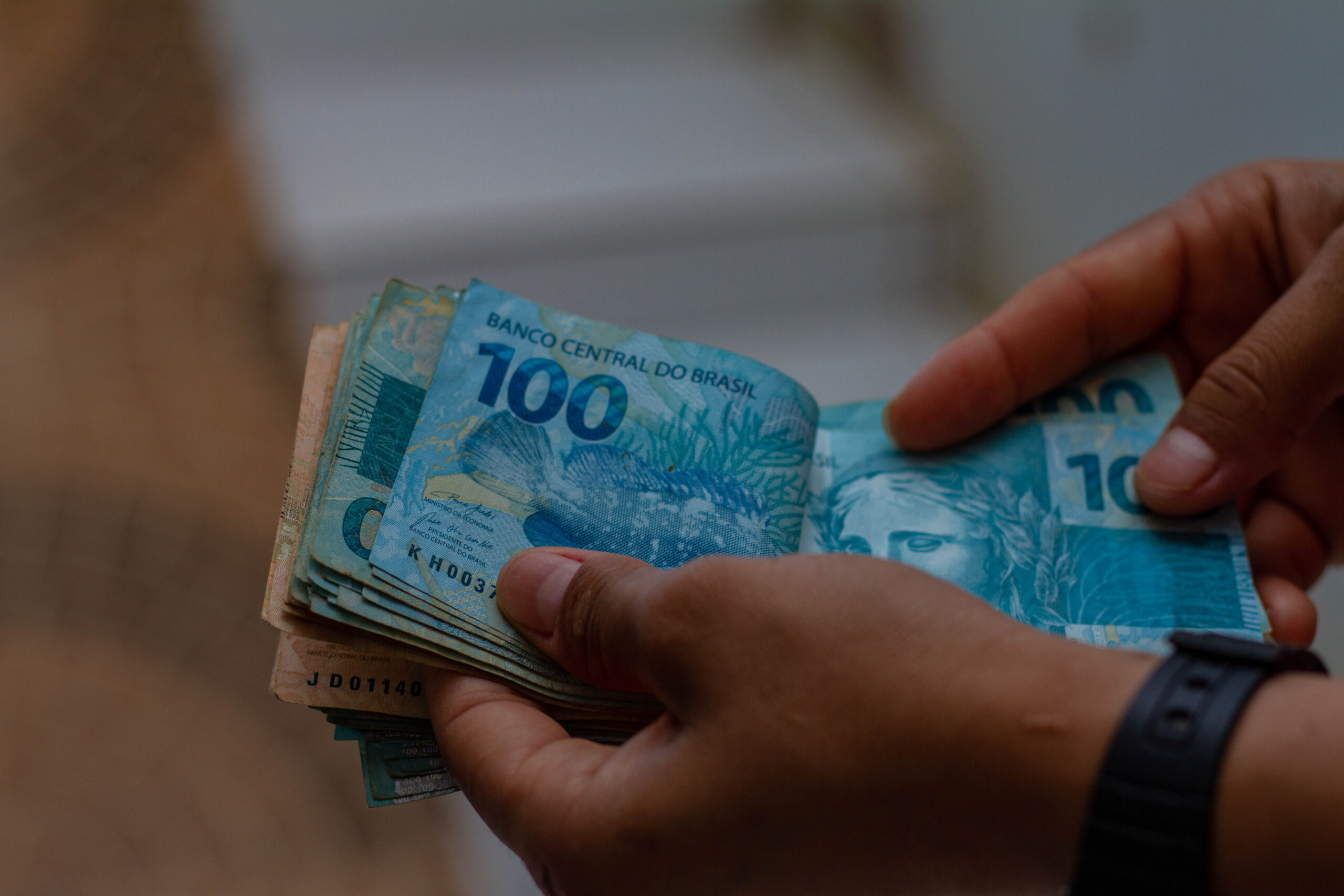 Já pensou em ganhar R$ 1800 só HOJE? Siga esta DICA para RECHEAR a sua conta
