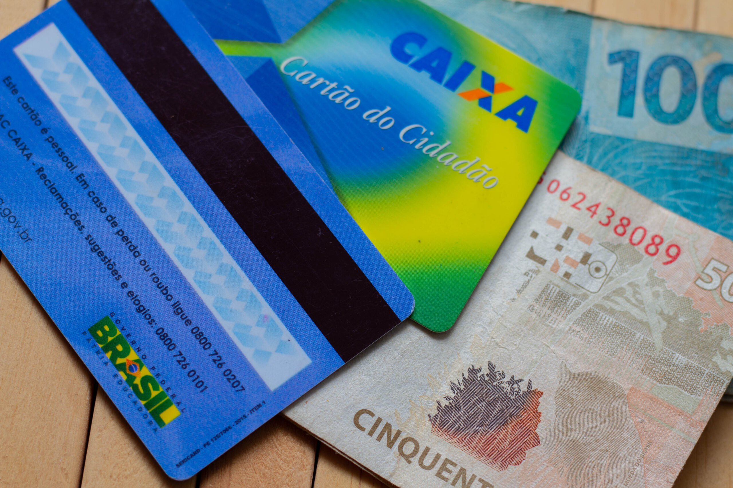Quem quer R$ 150 Novo auxílio libera VALORES para grupo específico de CIDADÃOS; aprenda a sacar