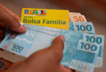 R$ 700 ou R$ 800? Quem tem direito a sacar MAIS do Bolsa Família?