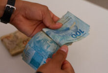 Tem entre 14 e 24 anos? Essa pode ser a sua OPORTUNIDADE de sacar R$ 3.400