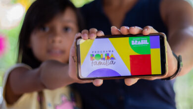 Beneficiários do Bolsa Família relatam PROBLEMA para consultar 13°: não aparece no EXTRATO!