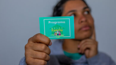 Logo agora? Decisão do STF pode INTERROMPER pagamentos do Bolsa Família; entenda