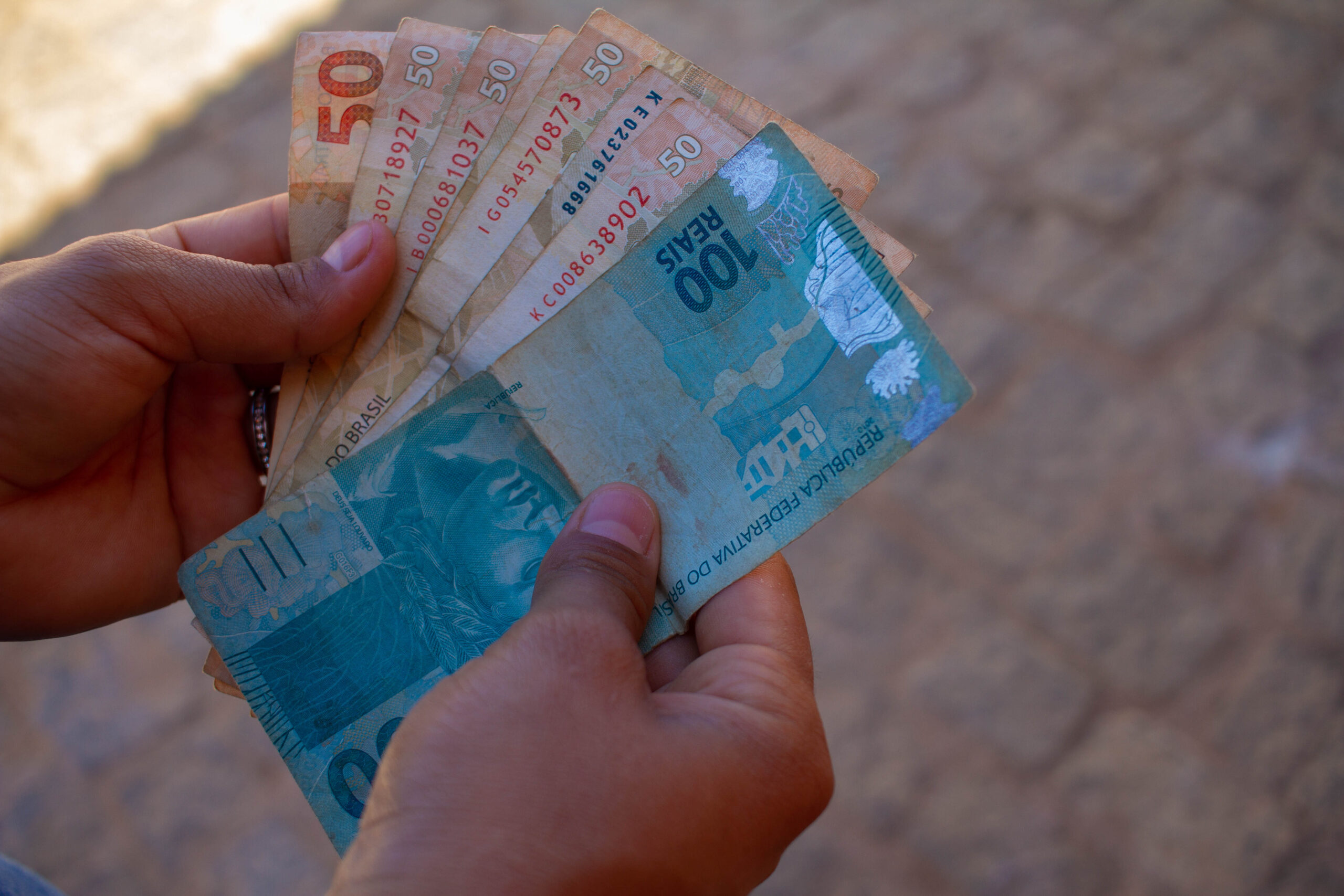 Novo Benefício de R$ 1800 Será Liberado pelo Governo para Mais de 1 Milhão de Pessoas: Entenda os Detalhes