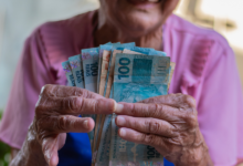 Atenção, aposentado! Você pode ter direito a receber até R$ 84.720 do INSS - veja como consultar