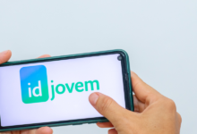 Entre 15 e 29 anos Conheça as vantagens do ID Jovem para viajar pelo Brasil de graça e muito mais