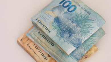 R$ 900 pagos pela Caixa esta semana confira se você tem direito ao saque