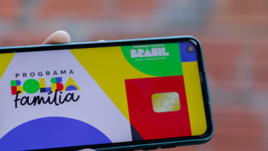 Mentiu que é solteira no Bolsa Família Descubra agora se o cadastro biométrico vai revelar a verdade