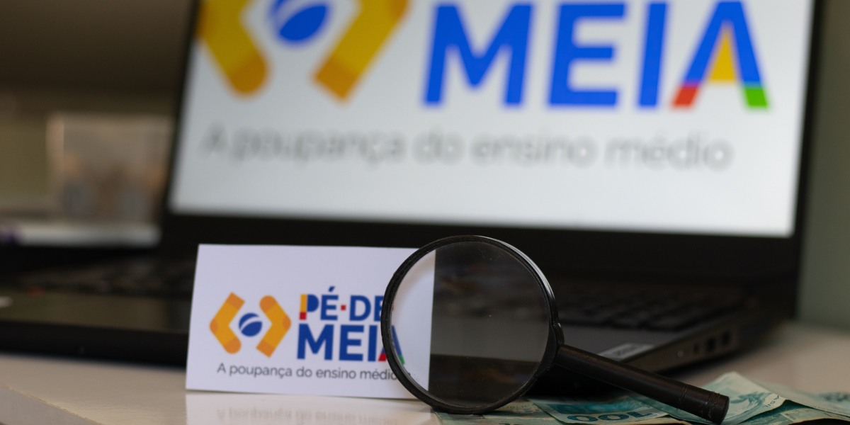 Pé-de-Meia surpreende novo valor de R$ 1.050 promete alcançar mais famílias