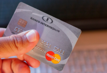 Clientes Mastercard agora ganham pontos ao usar transporte público – veja como aproveitar