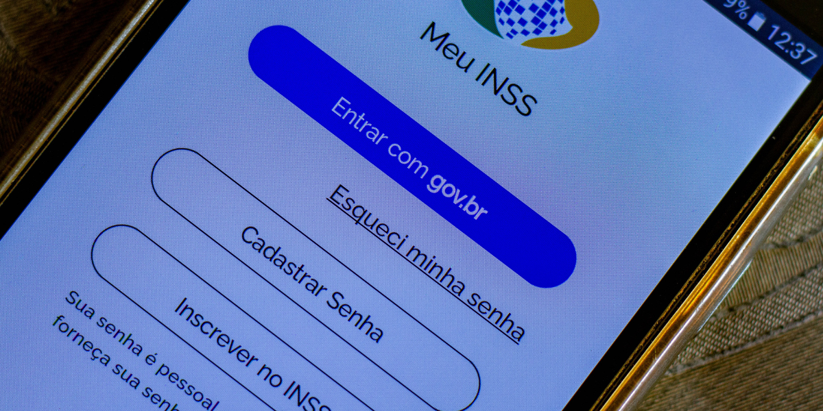Conheça o jeito mais rápido e seguro de consultar sua aposentadoria do INSS pelo CPF
