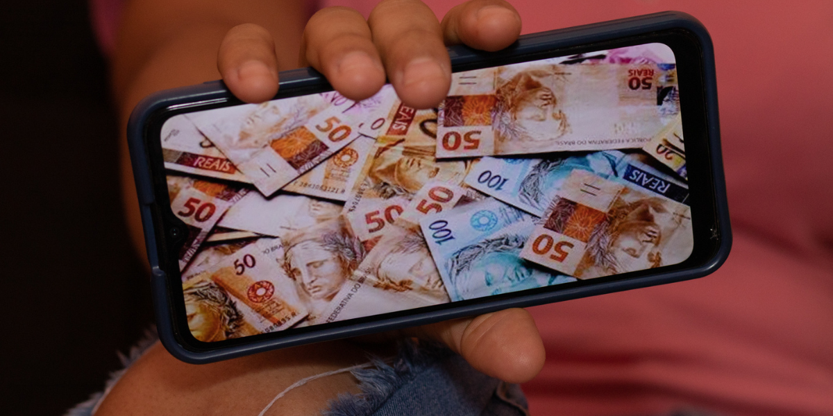 Você pode ser dono de uma parte dos R$ 9 BILHÕES esquecidos - veja como consultar 