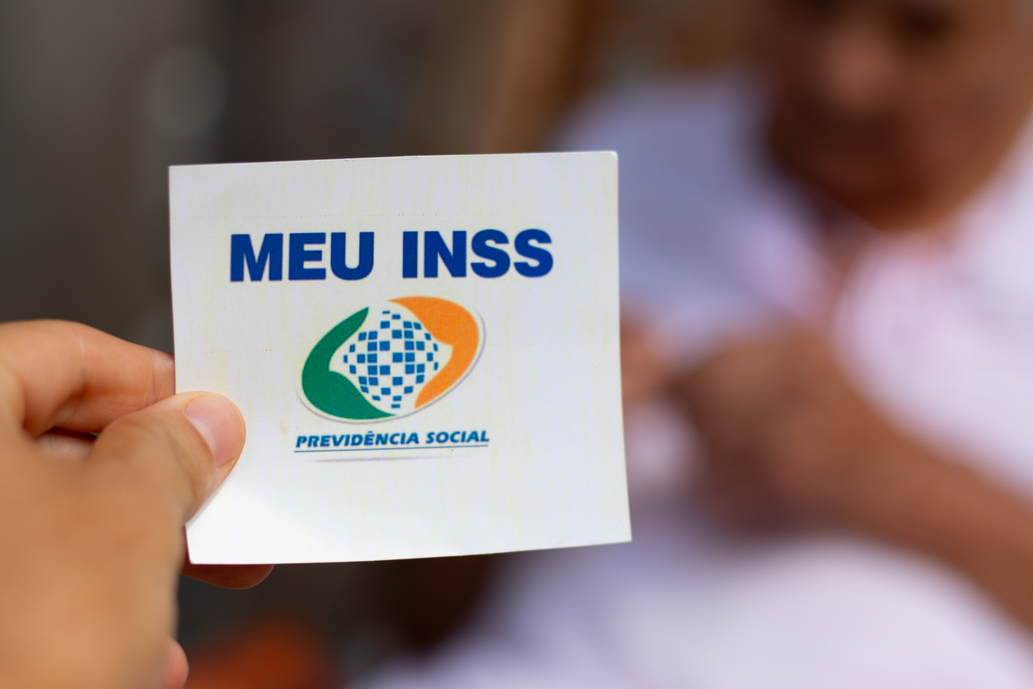 O INSS vai começar os pagamentos do benefício. Entenda quem pode receber.