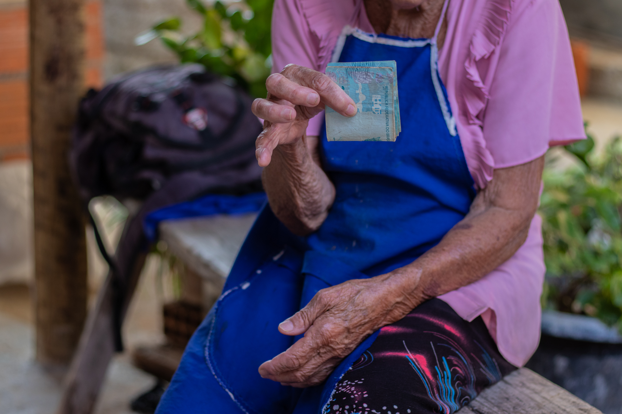 Você sabia que a renda familiar pode te ajudar a conseguir ou barrar sua concessão do BPC? Entenda.