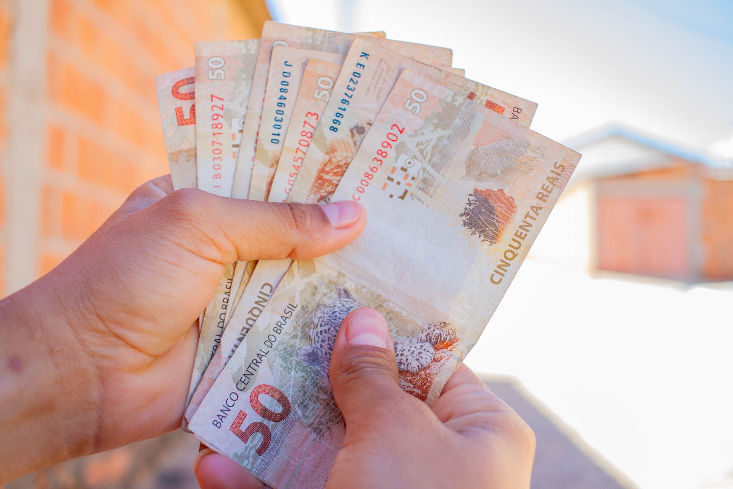 Recentemente, o governo liberou um importante pagamento para trabalhadores. Confira.