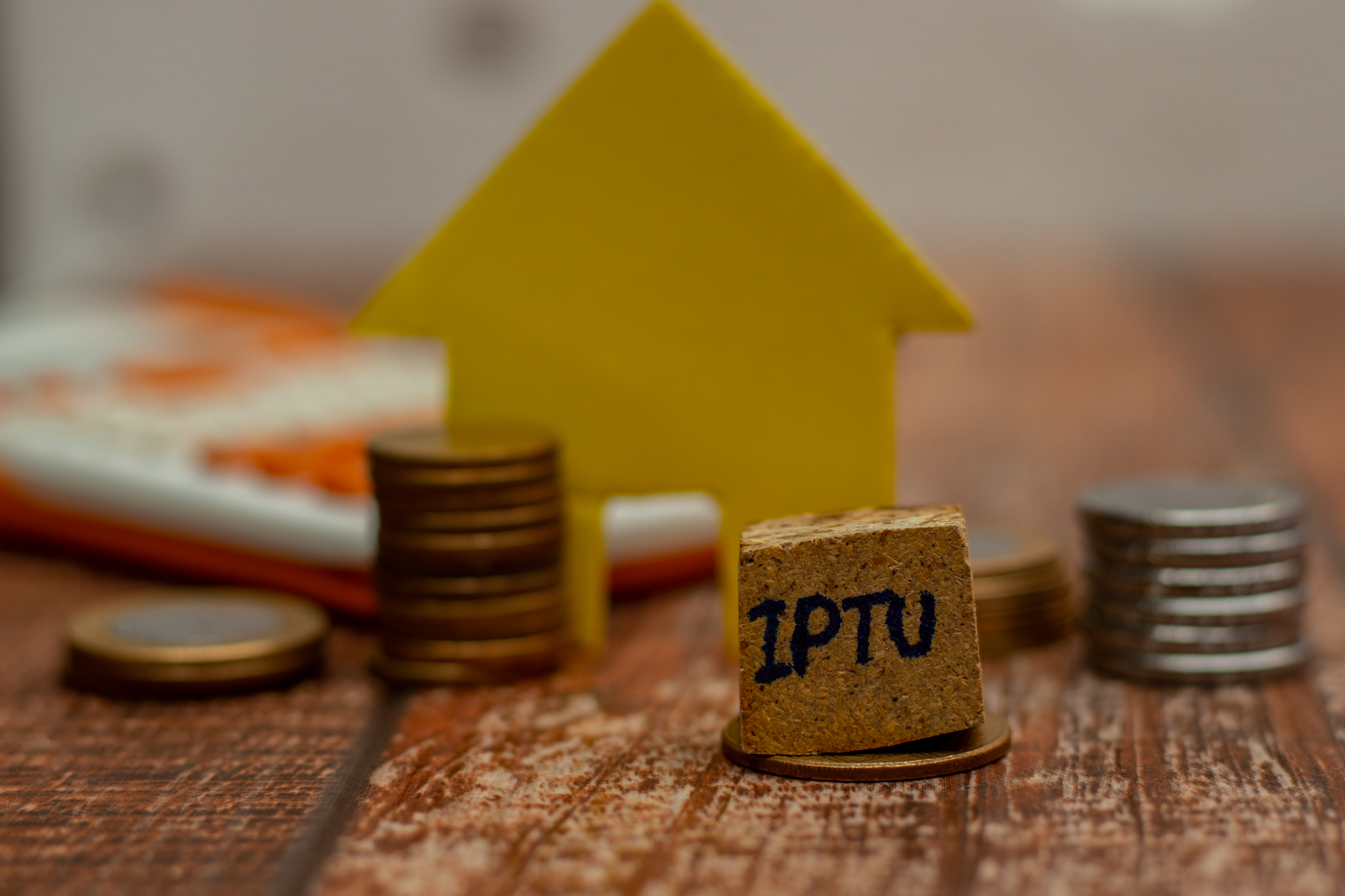 Os idosos podem se beneficiar da isenção do IPTU. Veja como funciona.