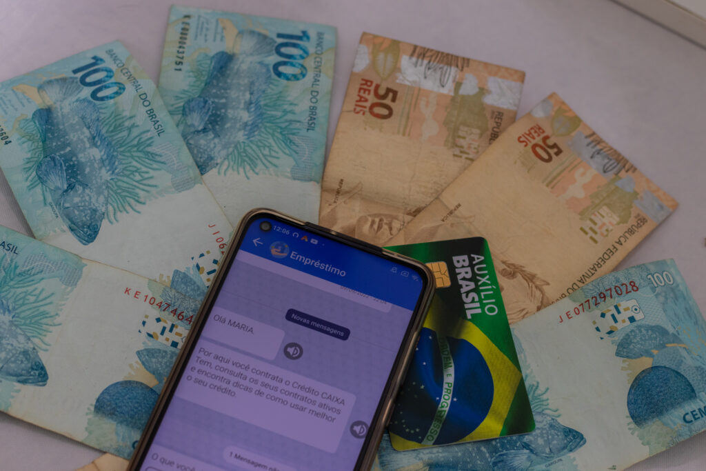 Auxílio Brasil
