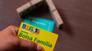 Se você recebe o Bolsa Família, cuidado para não ser cortado no próximo mês.