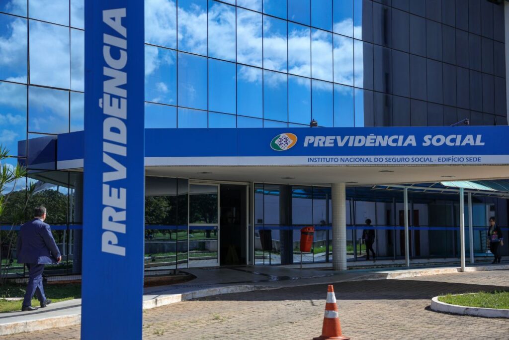 O INSS está testando um projeto-piloto para melhorar seu atendimento.