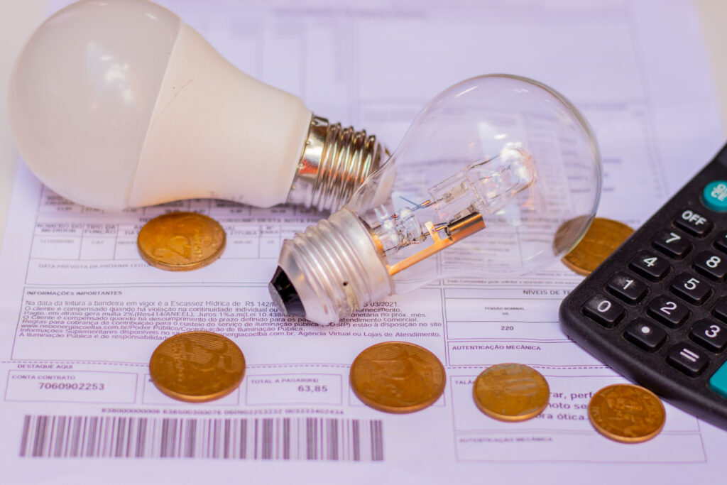 Se você quer diminuir o valor da conta de luz, veja algumas alternativas.