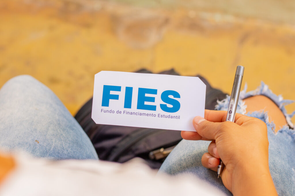 Se você é estudante com dívidas do Fies, veja como renegociá-las.