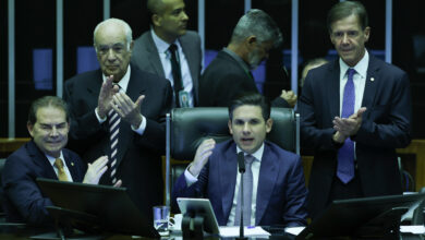 A licença-menstrual pode auxiliar mulheres que sofrem neste período.