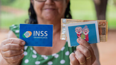 Quem vai receber os pagamentos atrasados do INSS deve ficar atento às datas.