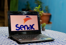 Quem quer melhorar o currículo pode usar a chance do Senac para estudar.