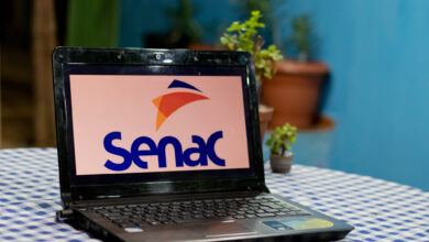 Quem quer melhorar o currículo pode usar a chance do Senac para estudar.
