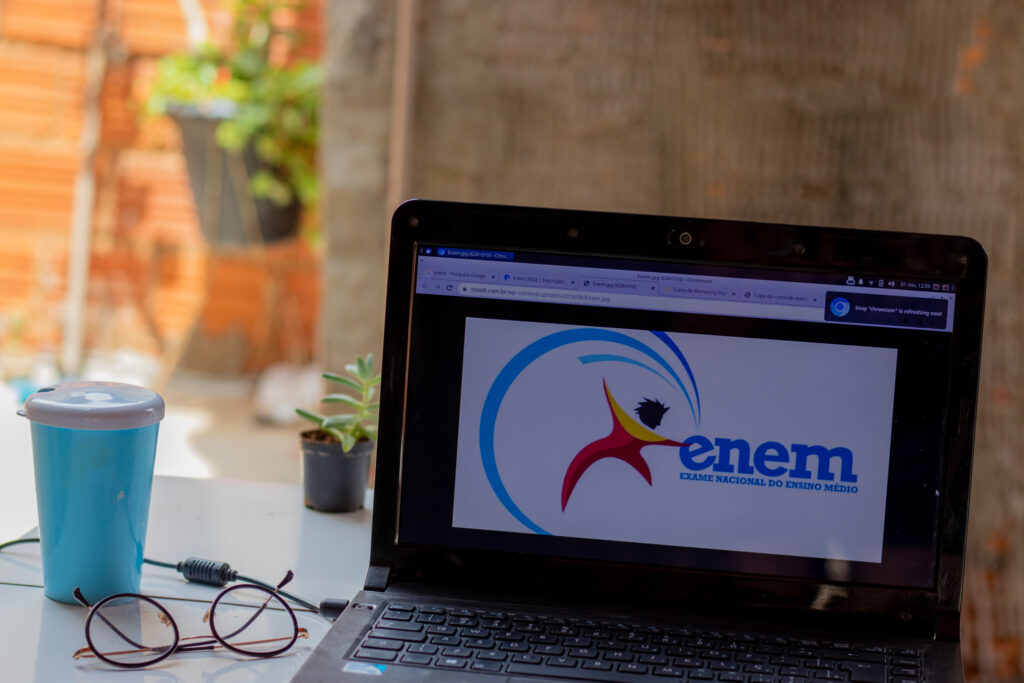 Se você fez o Enem, veja como entrar na universidade com sua nota.