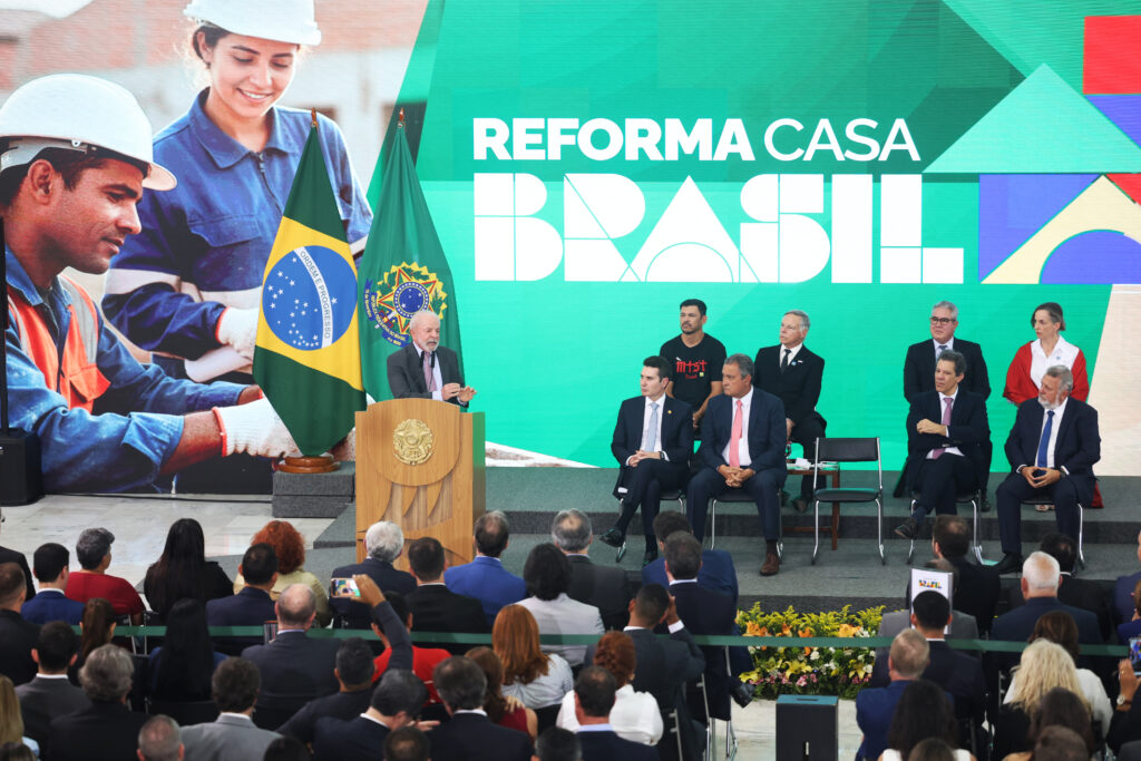 O Programa Reforma Casa Brasil já está no ar. Veja como funciona.