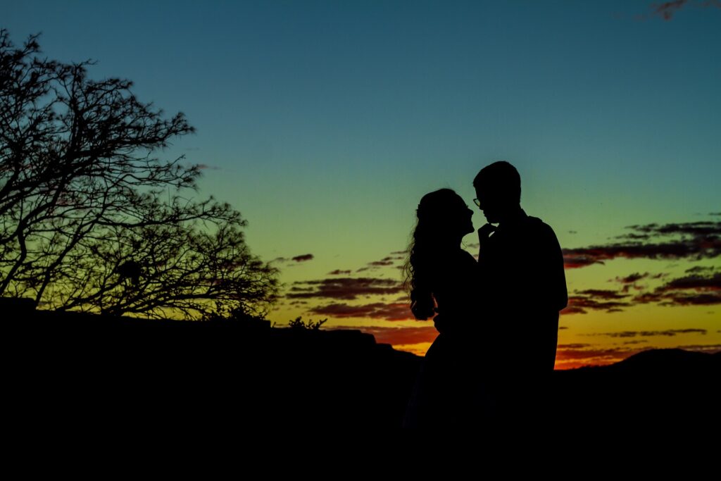 Se você quer formalizar união, veja quais direitos pode receber.